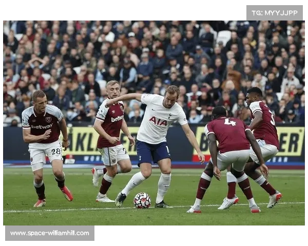 英超伯恩茅斯vs曼联：樱桃军团反击谋爆冷